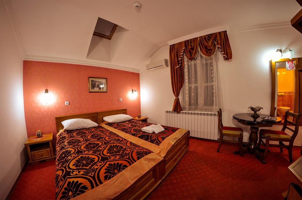 Hotel Latinski Most Sarajevo Extérieur photo
