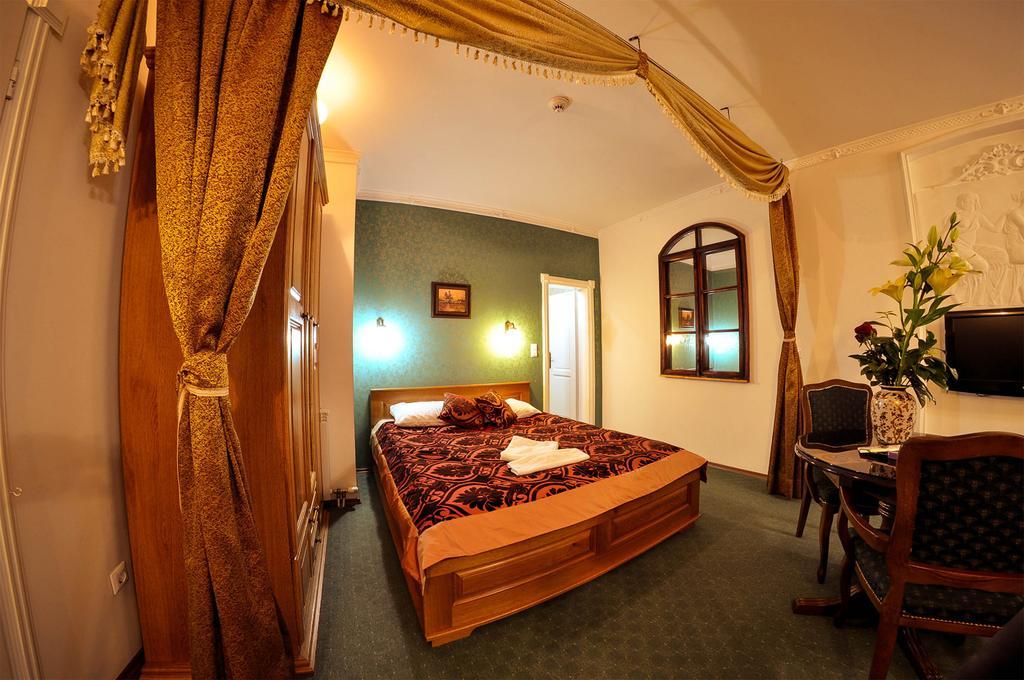Hotel Latinski Most Sarajevo Extérieur photo