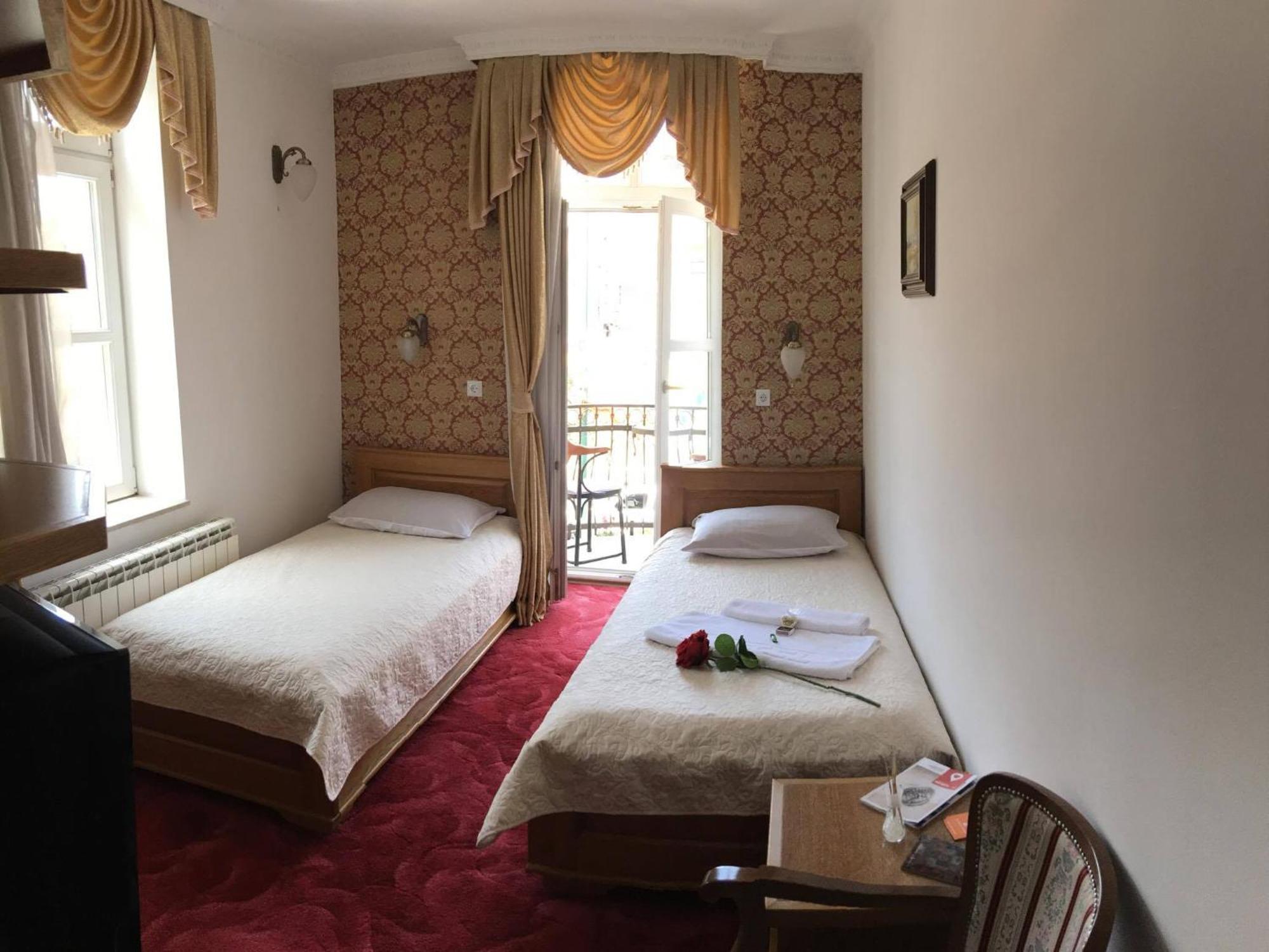 Hotel Latinski Most Sarajevo Extérieur photo