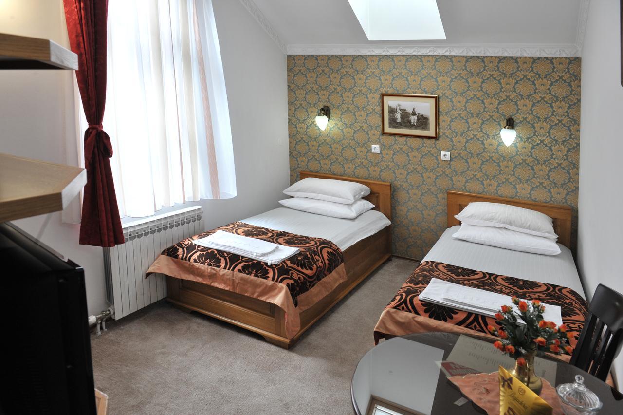Hotel Latinski Most Sarajevo Extérieur photo