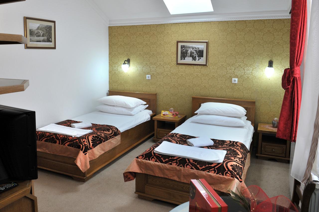 Hotel Latinski Most Sarajevo Extérieur photo