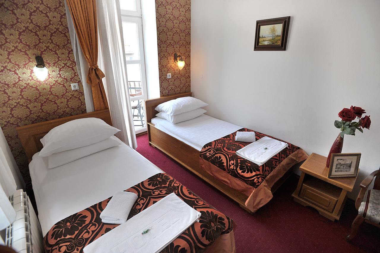 Hotel Latinski Most Sarajevo Extérieur photo